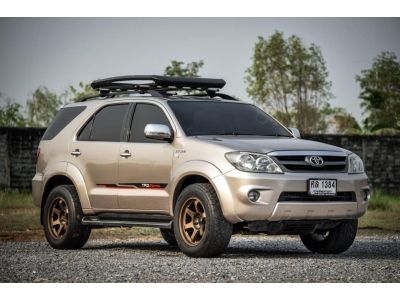 Toyota Fortuner 2.7 V 4WD ปี 2005 รูปที่ 0